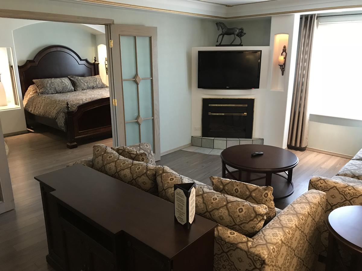 Chateau Louis Hotel & Conference Centre 에드먼턴 외부 사진