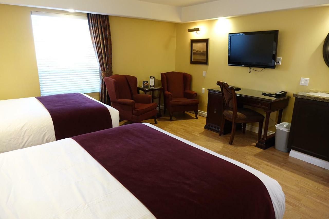 Chateau Louis Hotel & Conference Centre 에드먼턴 외부 사진