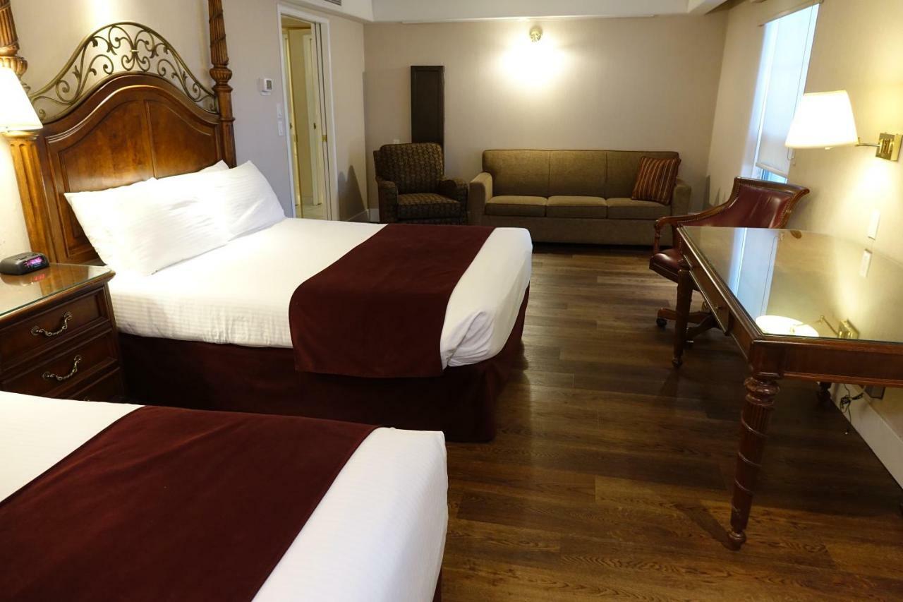 Chateau Louis Hotel & Conference Centre 에드먼턴 외부 사진